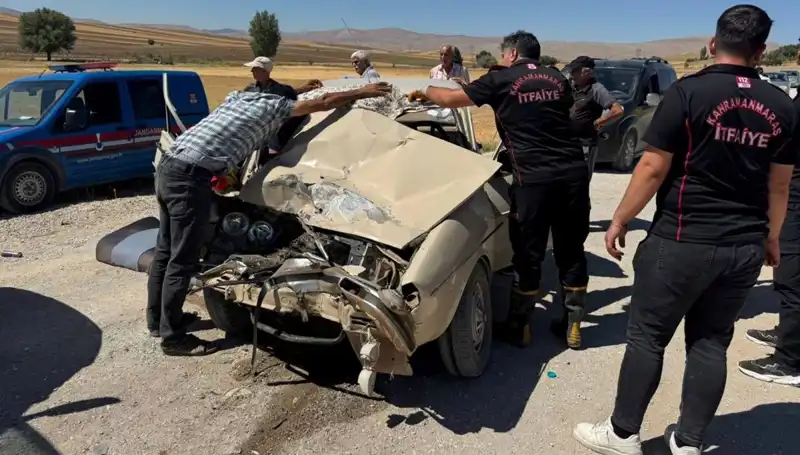 Kahramanmaraş’ta Kamyonet ve Otomobil Çarpıştı: Kaza Sonrası Flaş Gelişmeler