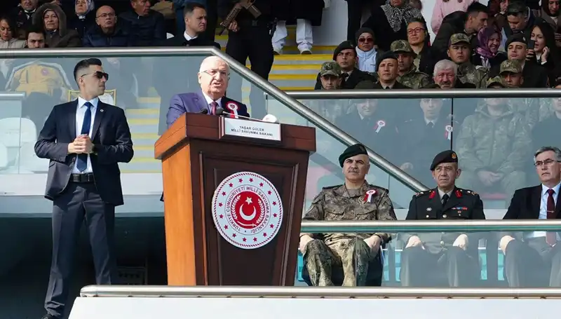 Yaşar Güler’den Kritik Açıklama: PKK Terör Örgütü Silahlarını Derhal Teslim Etmeli!