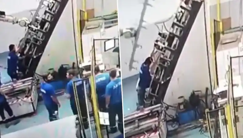 Fabrikada Feci Olay: Makinenin Sırtına Saplanması Şok Etti
