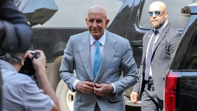 ABD Elçisi Barrack'tan Suriye'de Barış ve Huzur İçin Acil Çağrı