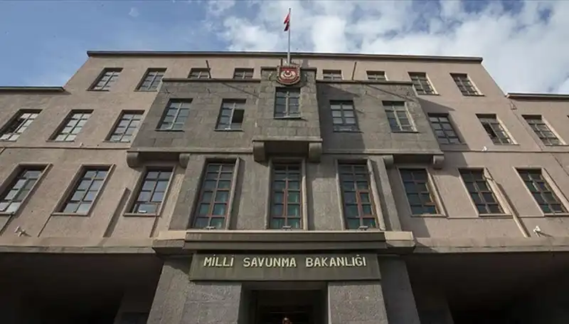 Yunan Askerlerinin Hakaretine TSK’dan Sert Tepki: Sınırlarımızda Böyle Davranışlar Asla Olmaz!