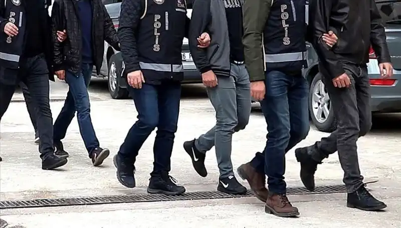 Ankara ve Antalya'da Fuhuş Çetesi Operasyonu: 20 Şüpheli Yakalandı
