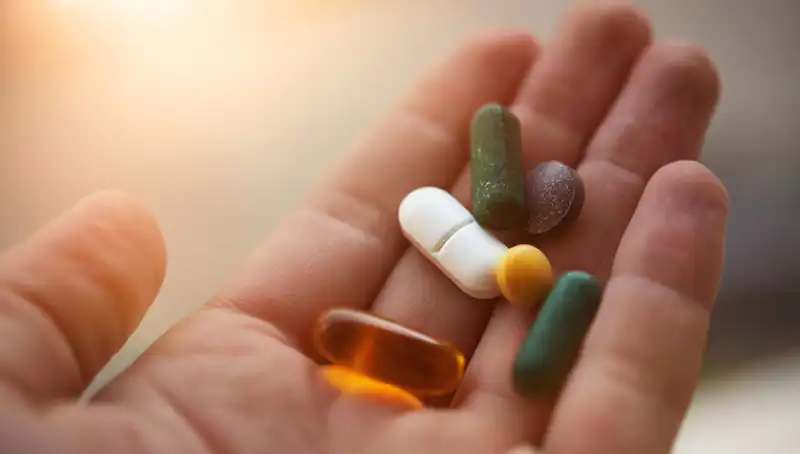 ABD’li Doktorun Uyardığı Zararlarıyla Dikkat Çeken 3 Vitamin Takviyesi