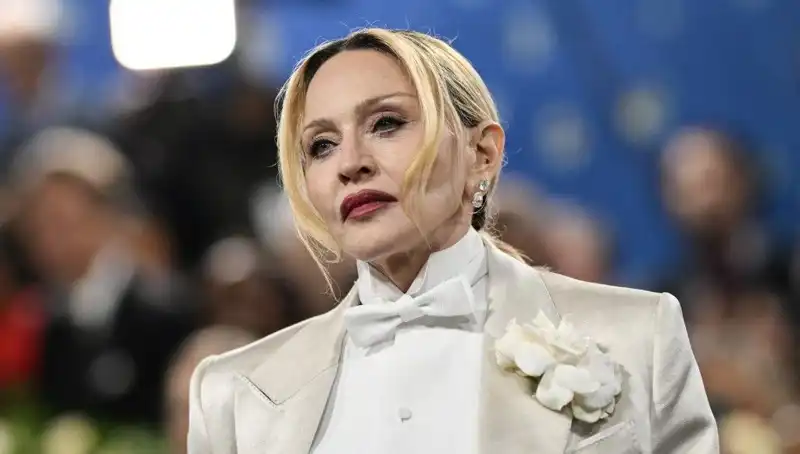 Madonna'nın Yeni Diyeti: Kanserle Savaş İddiaları ve Tartışmalar