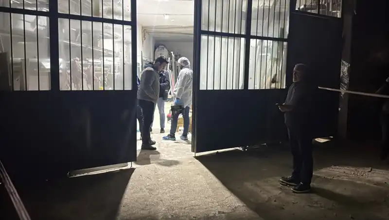 İş Yerinde Kan Donduran Cinayet: Şüpheliler Battaniye ile İhtiyaç Duydu