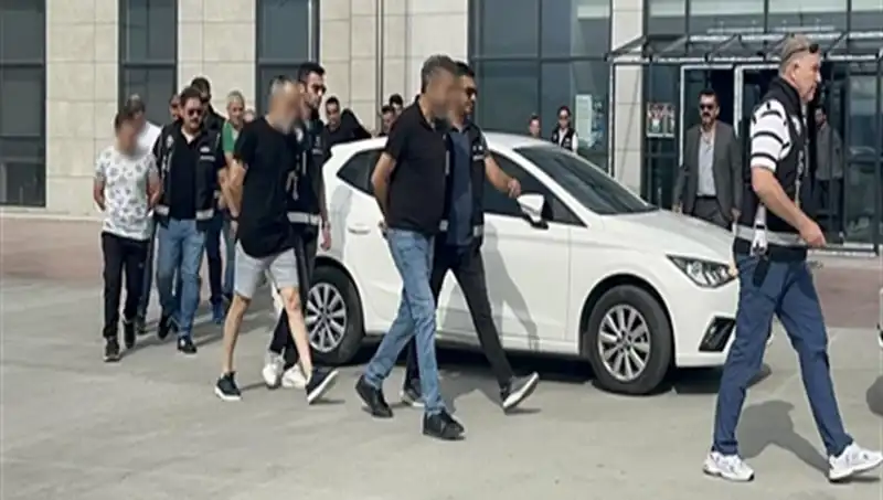 Türkiye'nin En Büyük Dolandırıcılığı: 36 Bin Kişiye Hayal Satıldı!