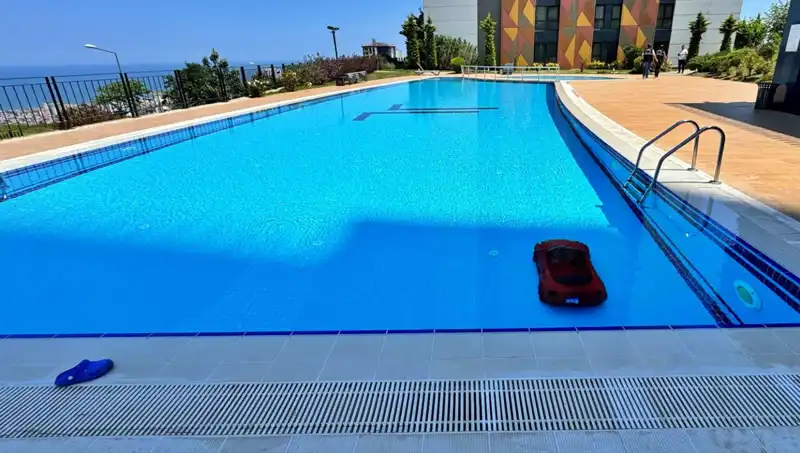 Samsun’da Dehşet Anları: 4 Yaşındaki Çocuk Akülü Arabasıyla Havuzda Can Pazarı Verdi